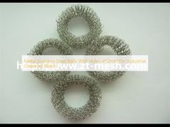 كرات معدنية من الفولاذ المقاوم للصدأ بفتحات 4*2 مم لاحتياجات التنظيف الصناعي