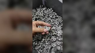 فوضى صعبة؟ كرات الصوف المصنوعة من الفولاذ المقاوم للصدأ تنظف بسرعة!