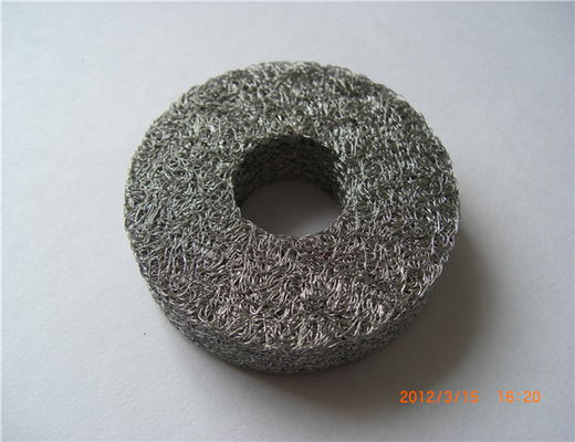 مخمدات وسادة معدنية أسطوانية Dia.2-100mm 50G الكثافة حسب الطلب OEM