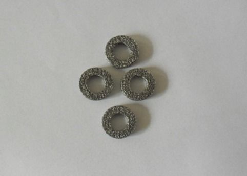 وسادة الحد من ضوضاء أنابيب العادم من الفضة Wiremesh M8 M10