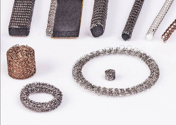 قطر السلك 0.08 - 0.5 ملم الشبكة السلكية المضغوطة الخيط للأنواع صناعة الترشيح