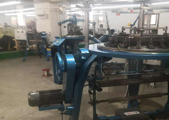 مرشح شبكة الأسلاك المنسوجة الصناعية مع فتحة مستديرة 2 * 2 ملم وعينة